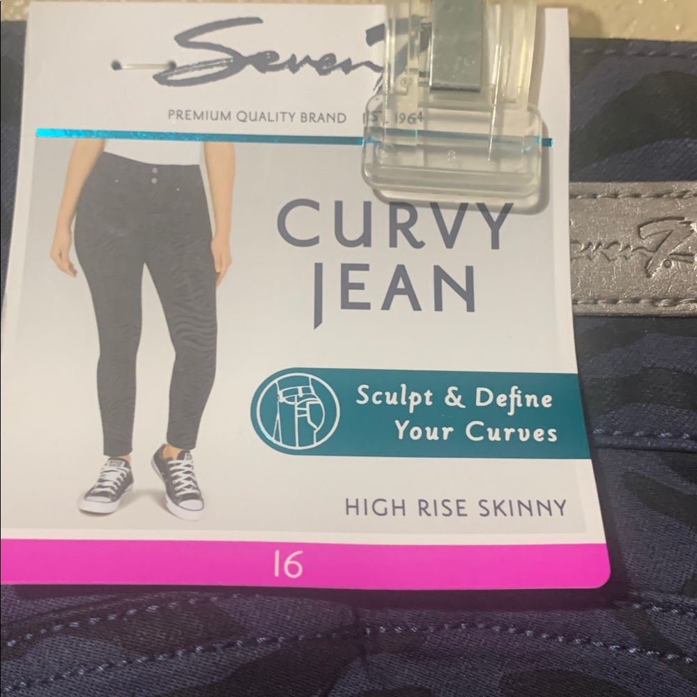 26. Seven7 size 16 Navy & Black High Rise Curvy  Zebra Skinny Legging Jeans NWT - Picture 4 of 6